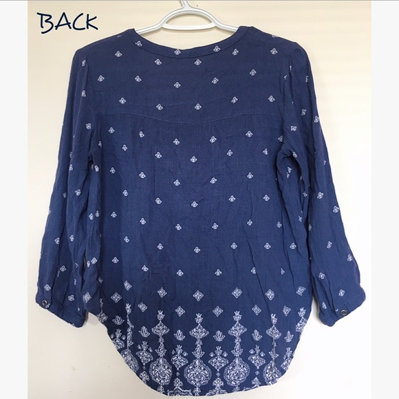 Lightweight Summer Top!🌾 - Picture 2 of 2